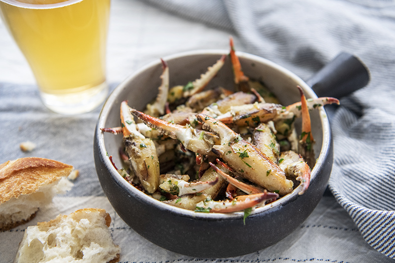 Garlic Herb Butter Blue Crab Claws Bundle