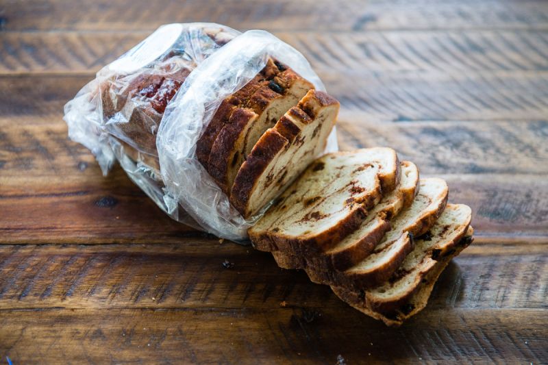 Gluten-Free Cinnamon Raisin Bread