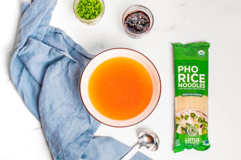 Organic Vietnamese Chicken Pho Broth Bundle